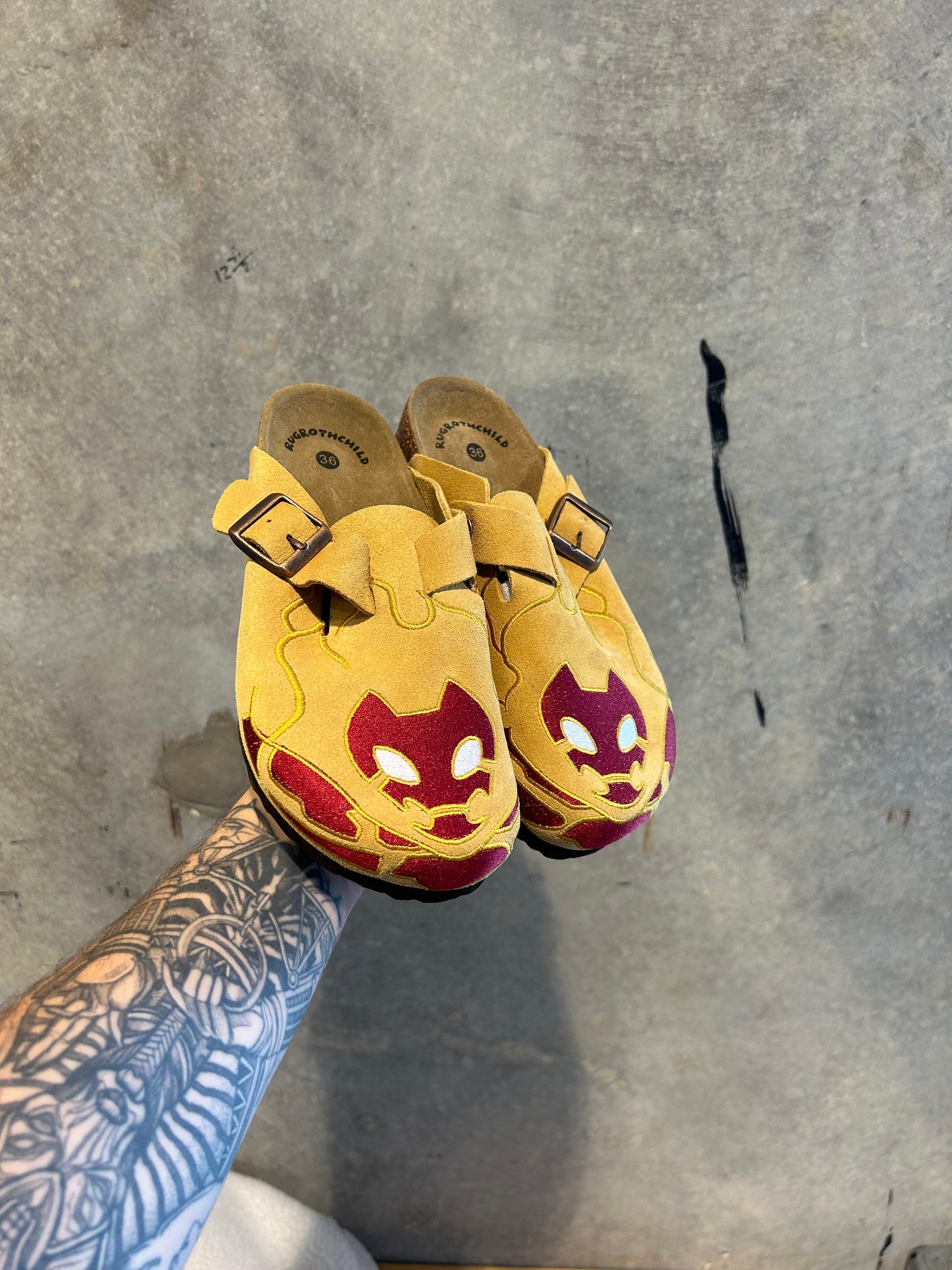 HEATBLAST CLOGS