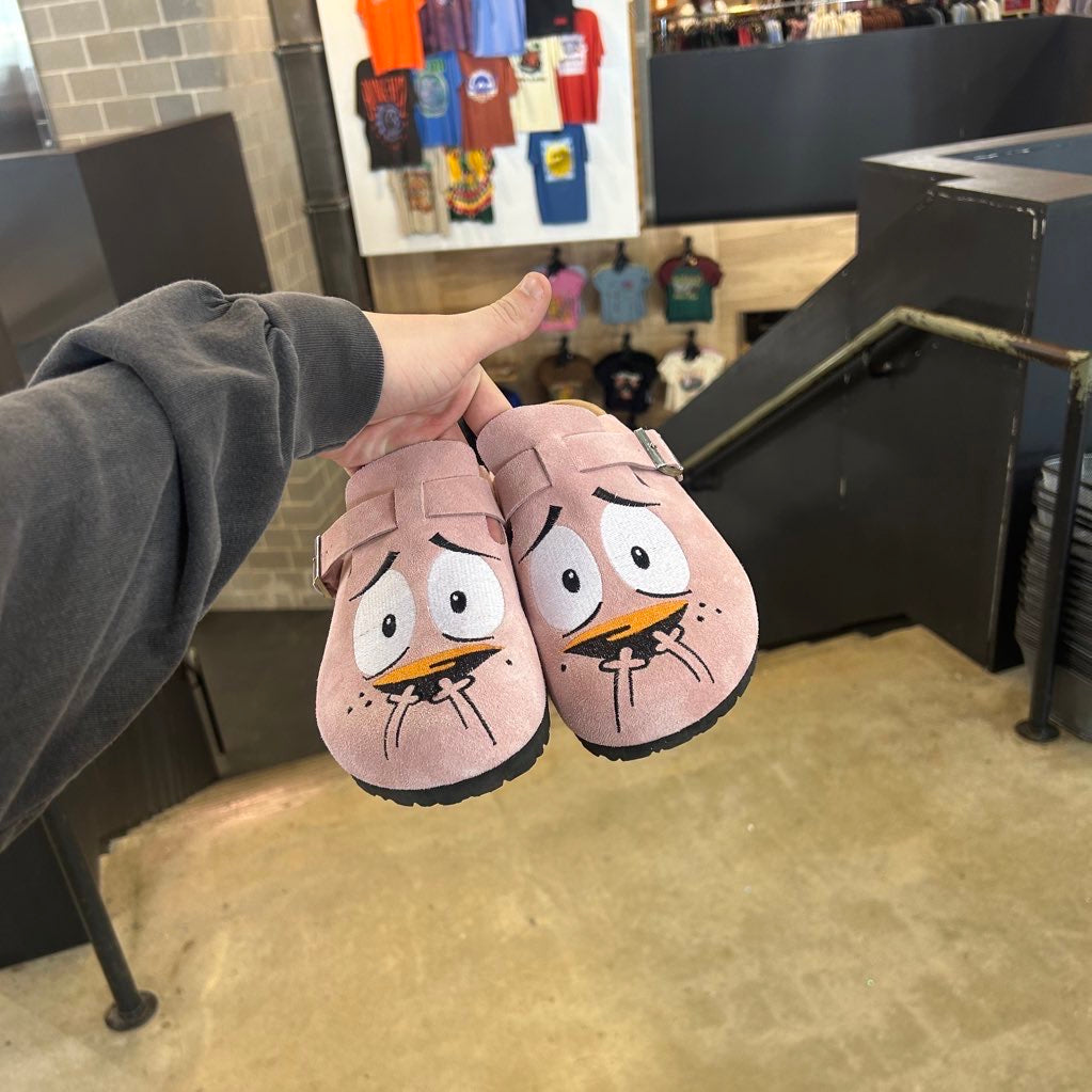 COURAGE THE COWARDLY CLOGS