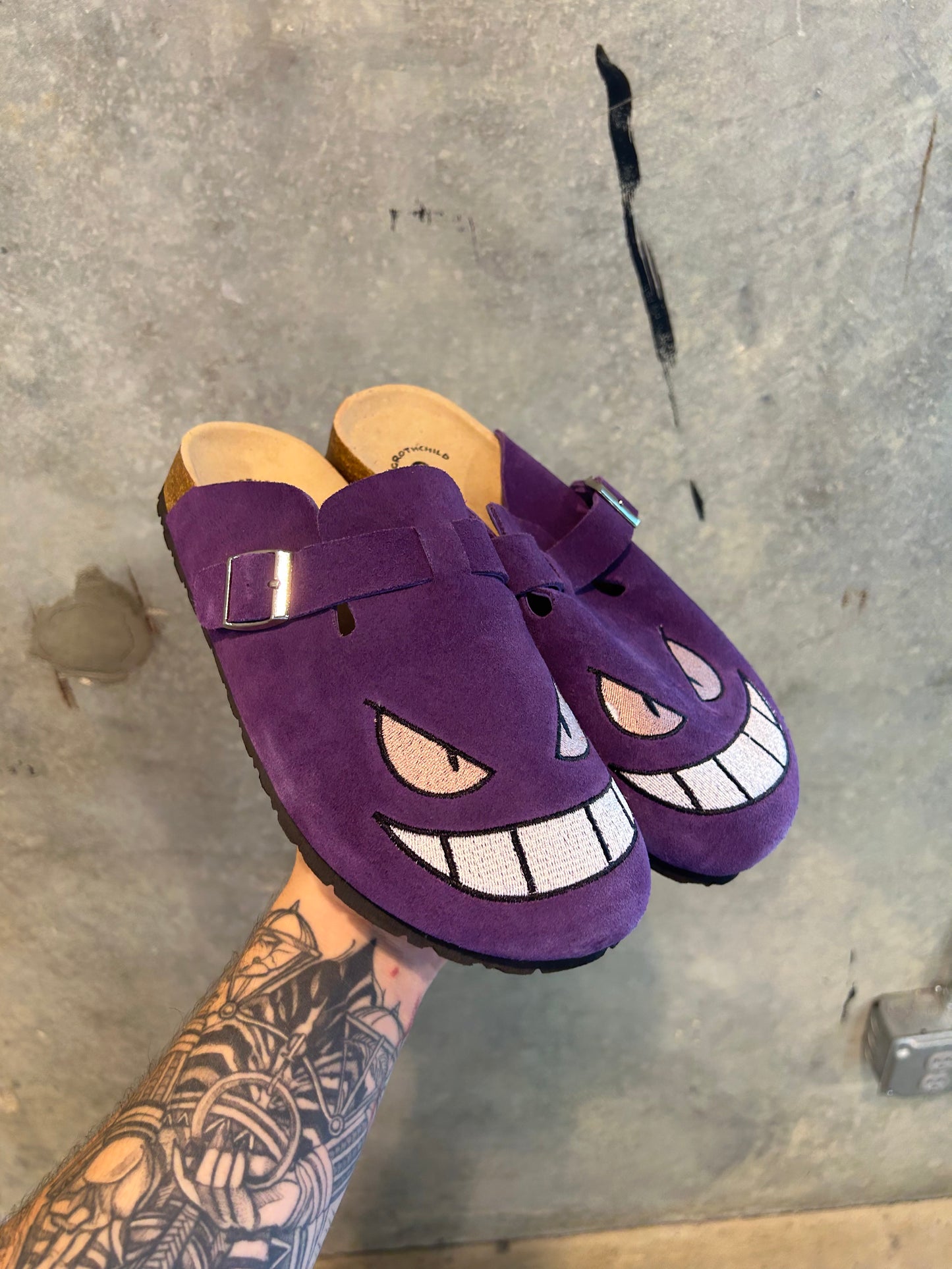 Gengar Clogs